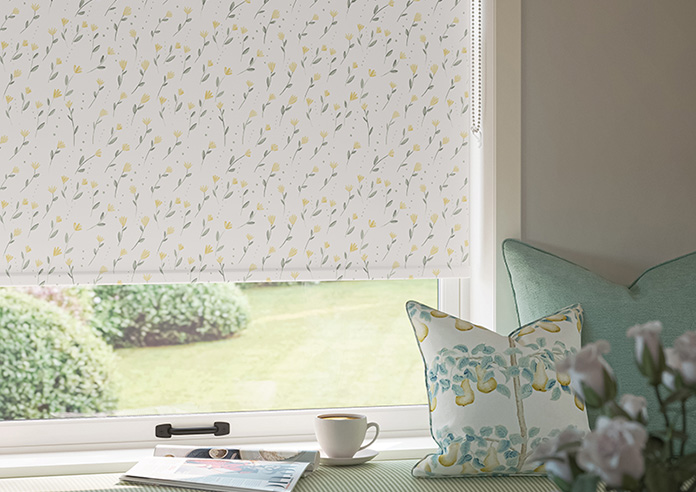 Ditsy Spring, Hessian - Twist&Fit Roller Blind - Image 5